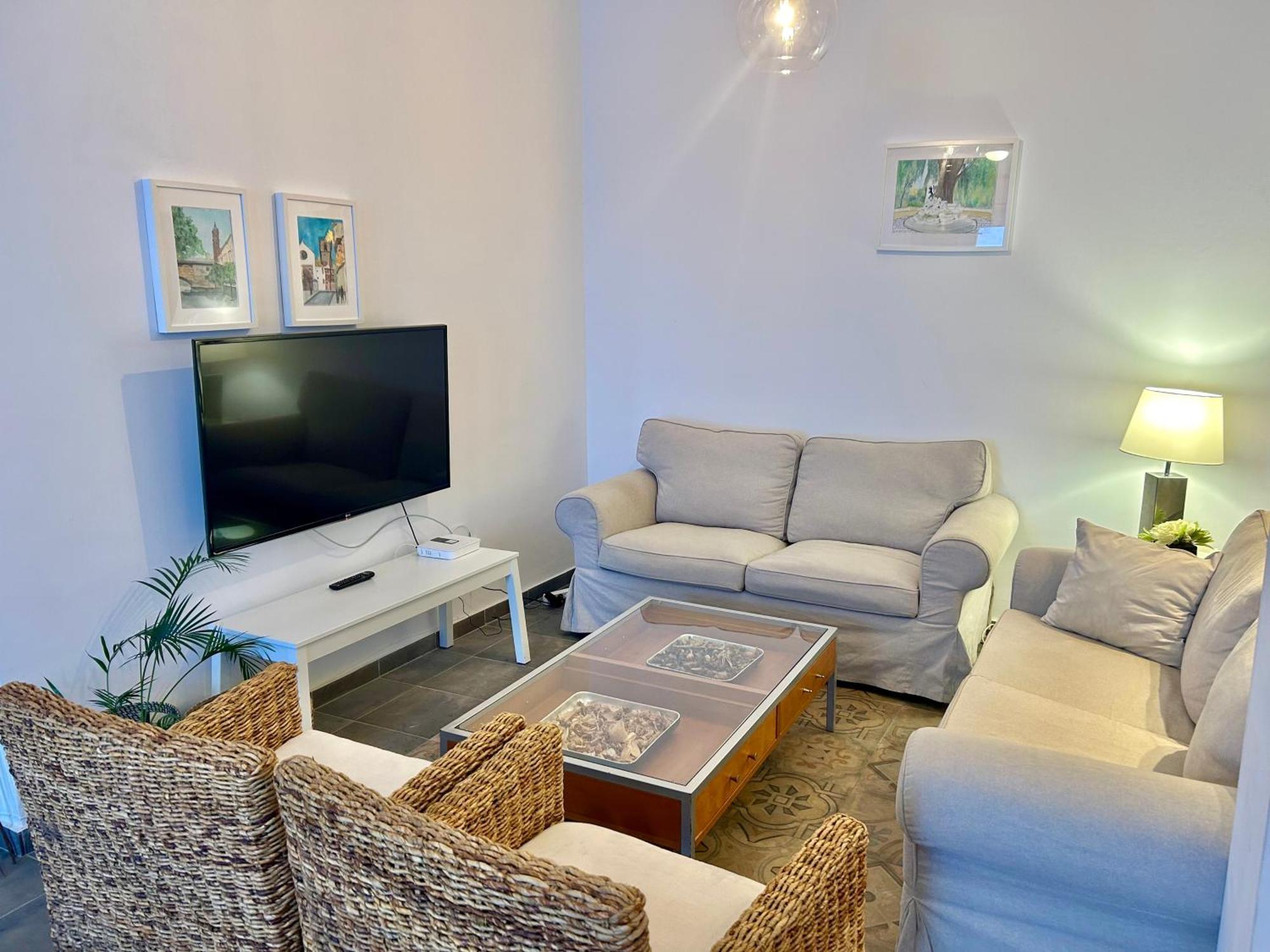 Acogedor 8pax 4bdr 2bth - Cozyhomesevilla1